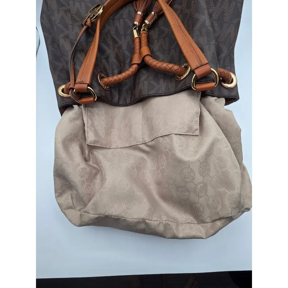 Michael Kors add effortless